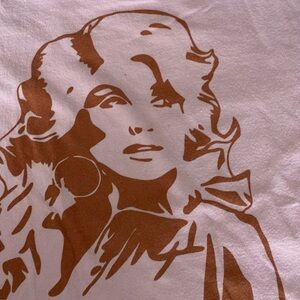 Girls Dolly Parton T-Shirt, Pink and Gold